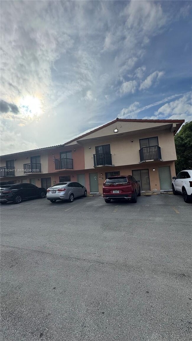 Primary Photo - 7989 NW 7th St