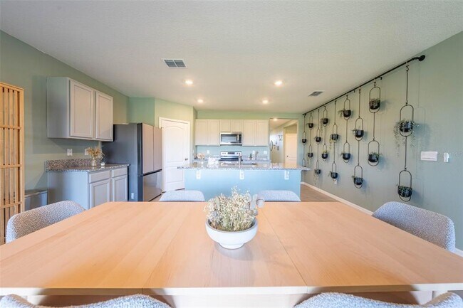 Building Photo - 223 Inman Blvd