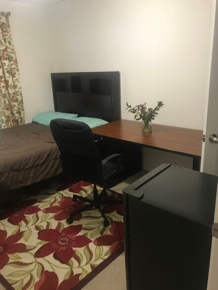 Building Photo - 748 Maypearl Ln