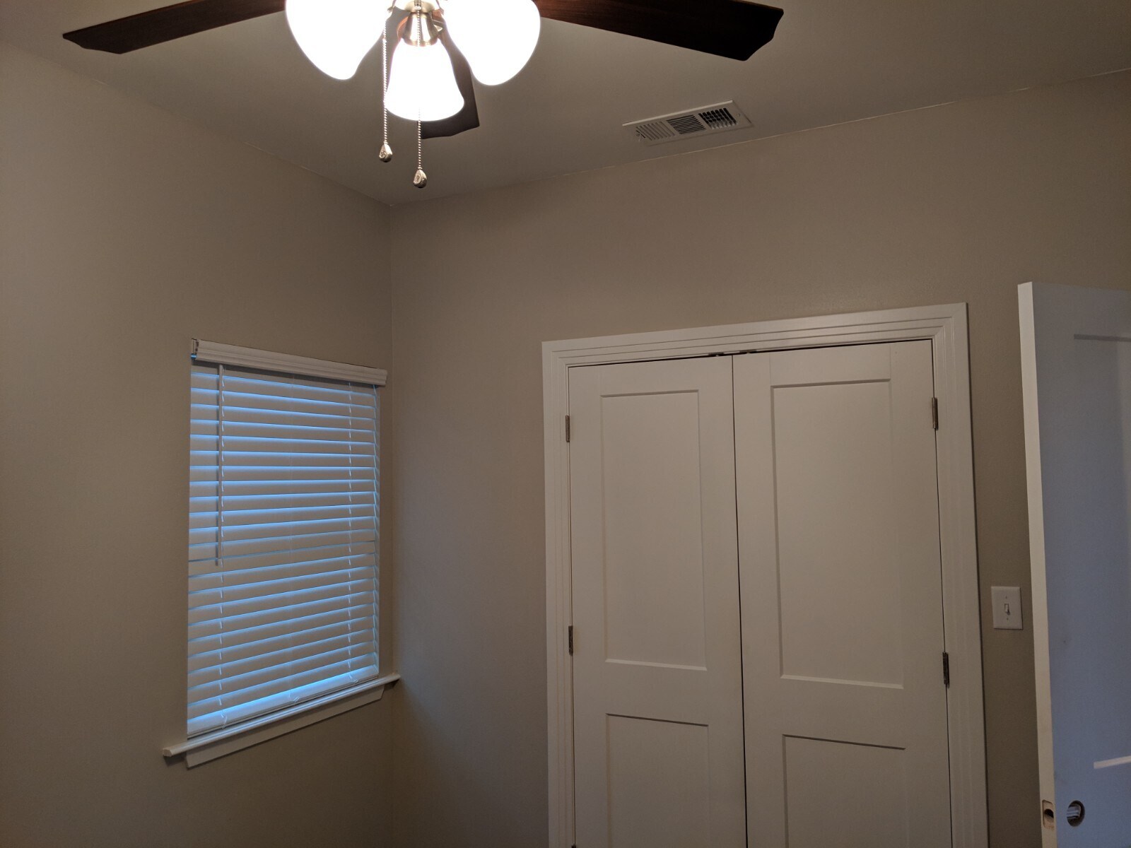 Bedroom - 1826 Maryland Ave