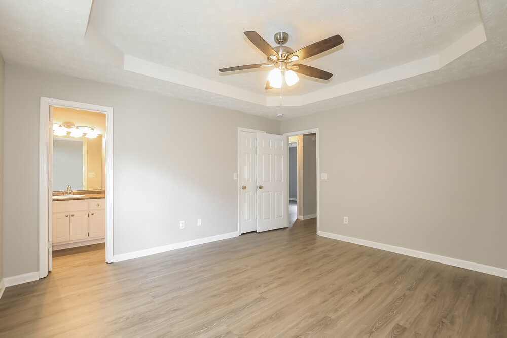 Building Photo - 304 Mary Alice Dr