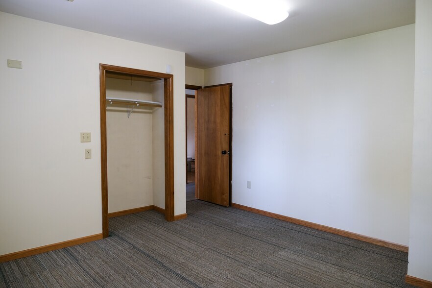 Private Bedroom #3 - 415 12th Ave E