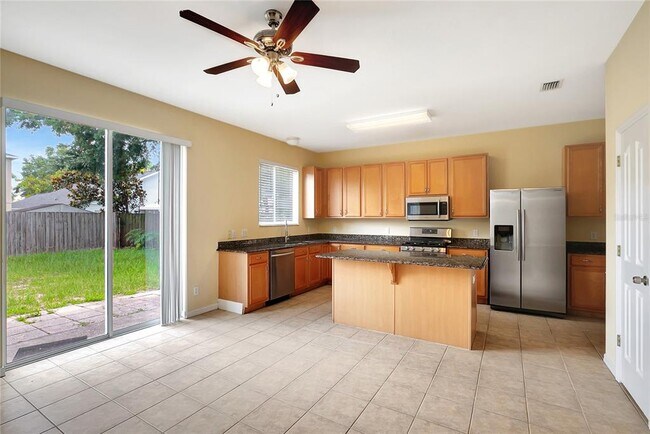 Building Photo - 6767 Waterton Dr