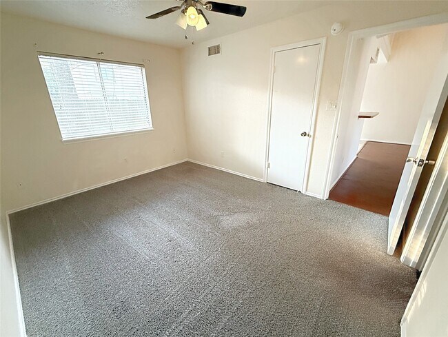 Building Photo - 22903 Cabanna Rd