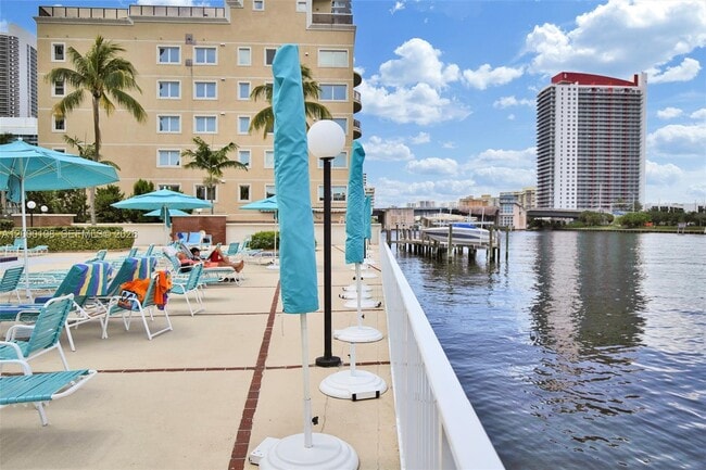Building Photo - 3800 S Ocean Dr
