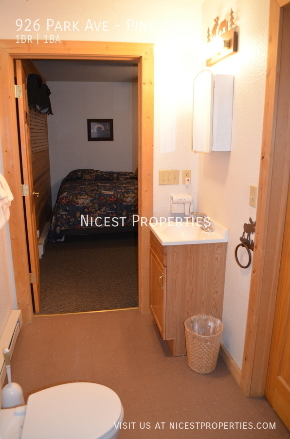 Building Photo - Cozy Fully Furnished 1 bedroom unit in Sce...