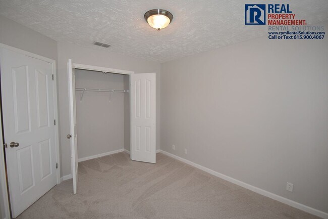 Building Photo - Beautiful 3BR+Bonus/4th Bedroom, triple Blackman schools! Screened in porch and fenced in backyard!