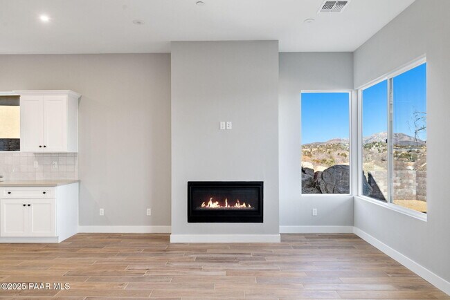 Building Photo - 1308 Rockwood Dr