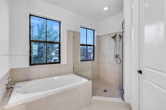 Building Photo - 9881 W 34th Ave