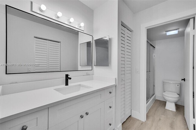 Building Photo - 1200 SW 124th Terrace