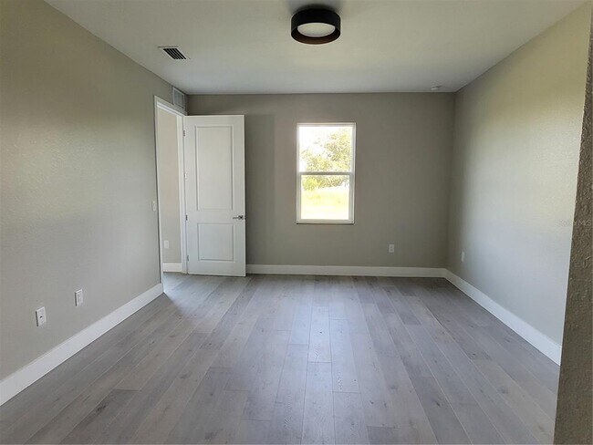 Building Photo - 1 Davit Ct
