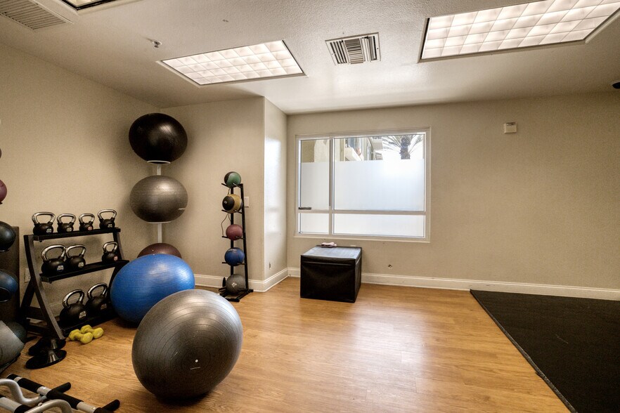 Building Photo - 8500 Pershing Dr