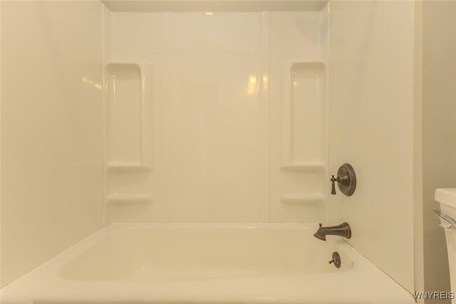 Building Photo - 20 Tacoma Ave