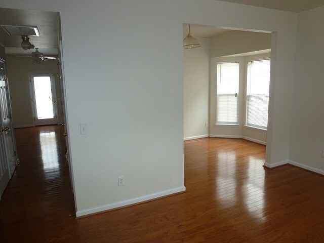 Building Photo - Exclusively Offered by Muse Realty, LLC