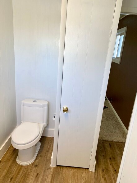 Building Photo - 244 S 100 W