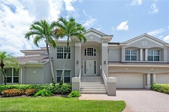 Building Photo - 3019 Lancaster Dr