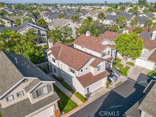 Building Photo - 732 N Siavohn Dr
