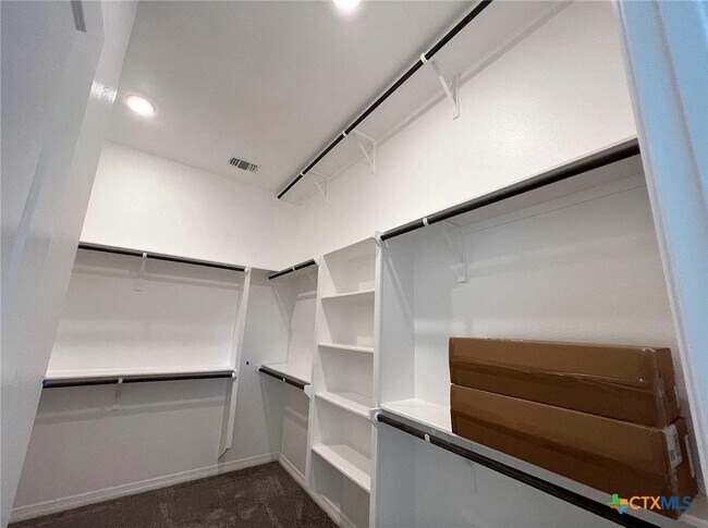Building Photo - 3104 Ingram Cir