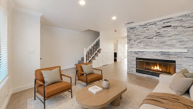 Building Photo - 1501 Racquet Club Dr