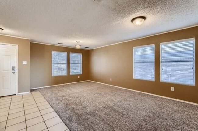 Building Photo - 2521 Brinlee Branch Ln