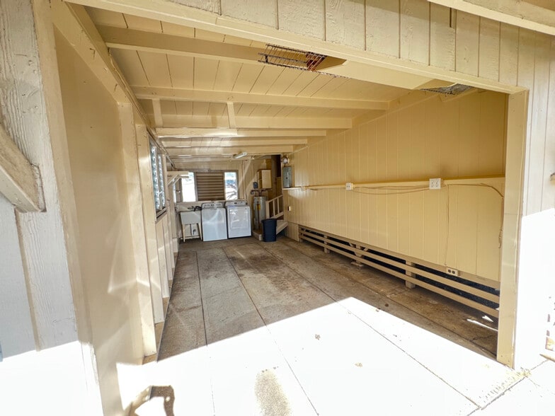 Building Photo - 45-569-569 Paleka Rd