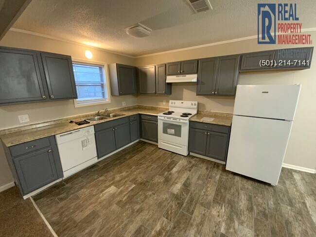 Building Photo - 4820 W 29th-