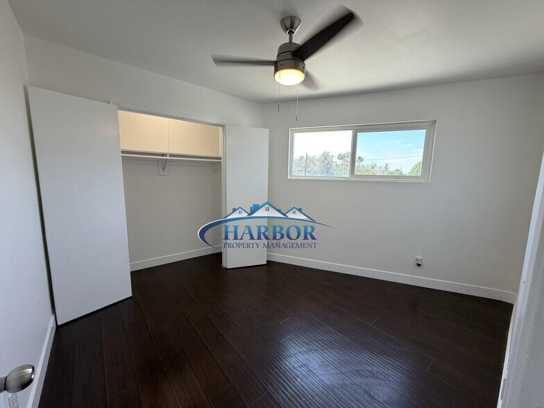 Building Photo - 1445 N Wilmington Blvd