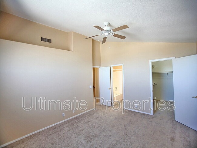 Building Photo - 6853 W State Ave