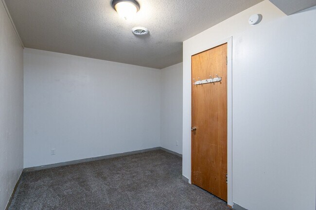 Building Photo - 1111 Wharton Manor Rd