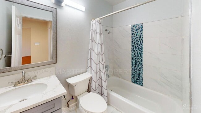 Building Photo - Beautiful 3 Bedroom Home in Garden Grove