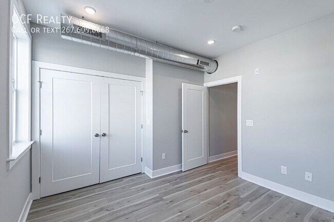 Building Photo - 1448 S 52nd St
