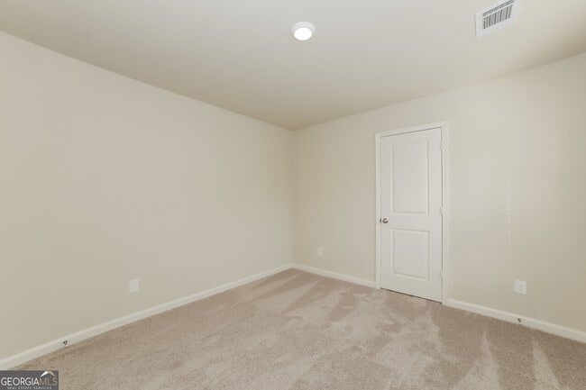 Building Photo - 334 Augusta Woods Dr