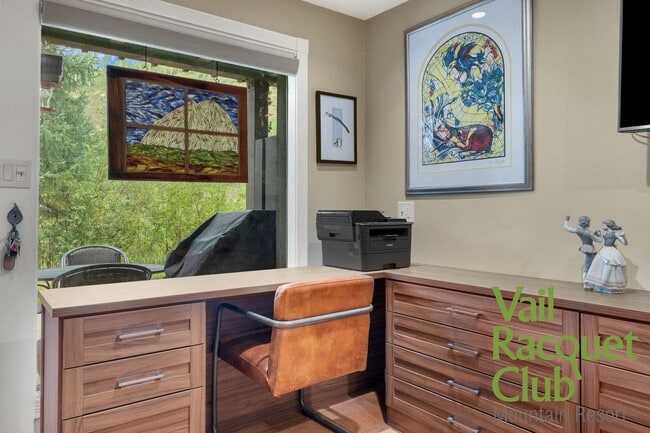 Building Photo - 4600 Vail Racquet Club Dr