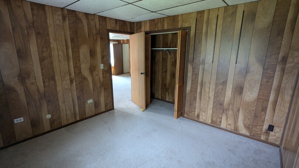 Building Photo - 541 Commanche Trl