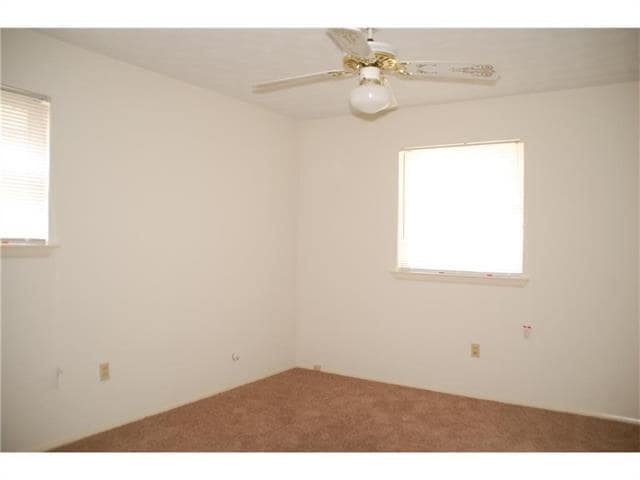 Building Photo - 409 Wilshire Dr