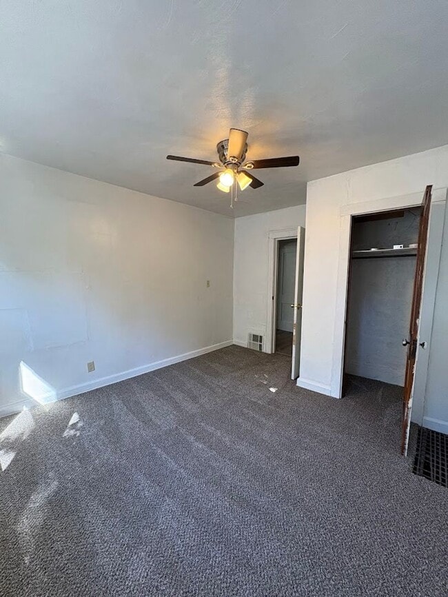 Building Photo - Four bedroom two bathroom home for rent