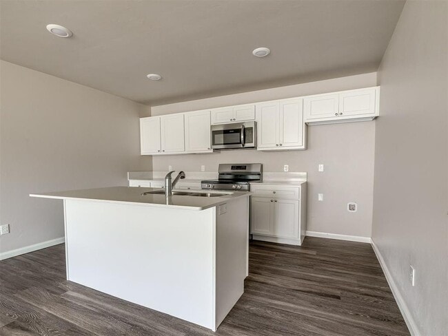 Building Photo - 1102 Ashton Ln