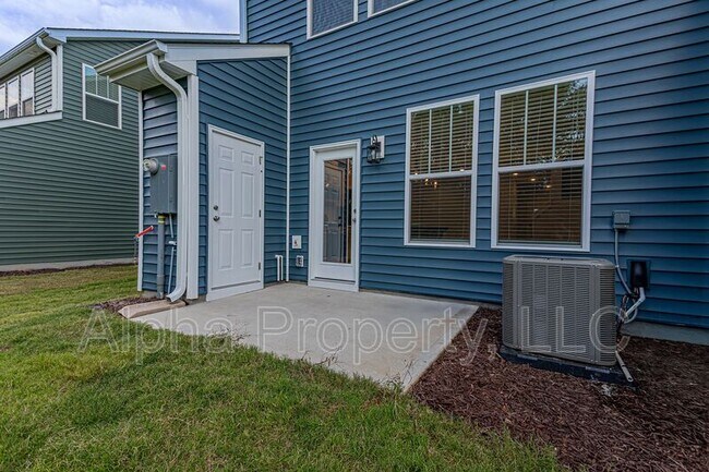 Building Photo - 1326 Maplesmith Wy