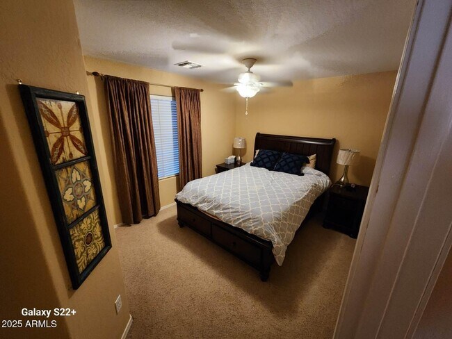 Building Photo - 7240 E Manning St