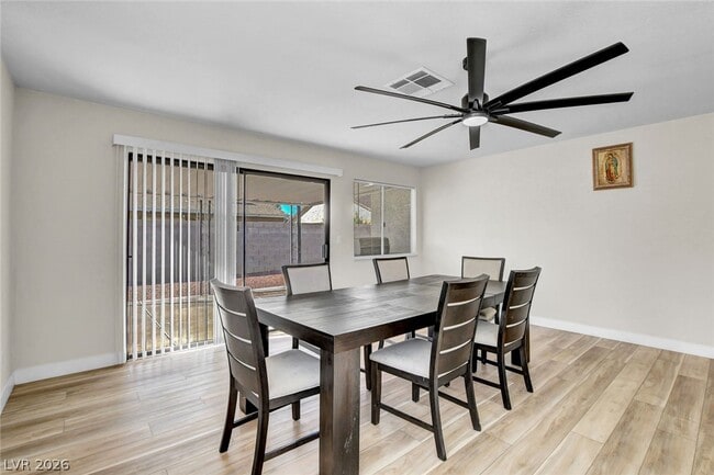 Building Photo - 6009 W Carpenteria Way