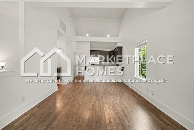 Building Photo - 155 Arbor Lp