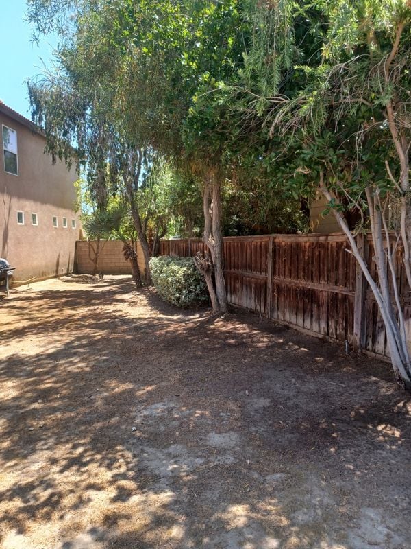 Building Photo - 1410 Butterfly Ct