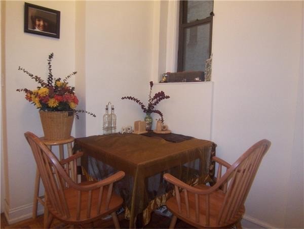 Building Photo - 276 Riverside Drive