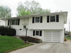 Building Photo - 3 bedroom in Westwood Heights!