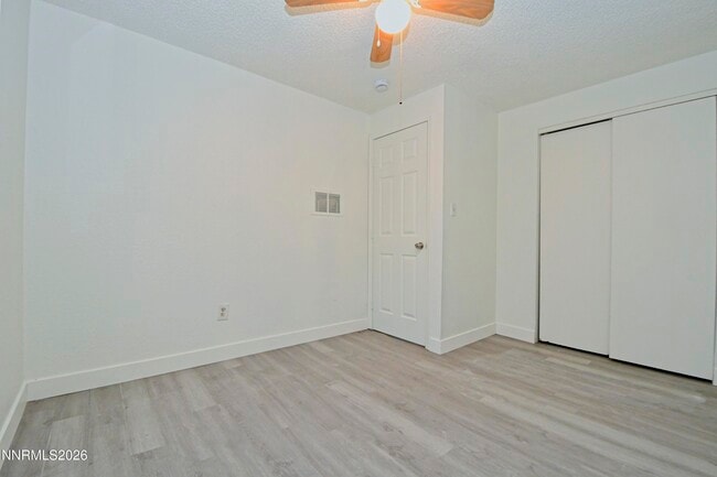 Building Photo - 1140 E St