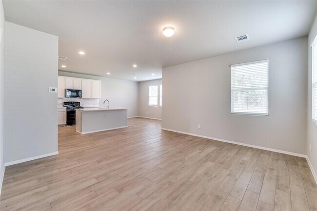 Building Photo - 68 Bent Trl Ln