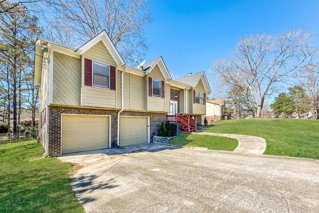 Building Photo - 1536 Moseley Ln