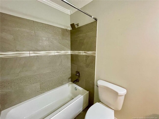 Building Photo - 6826 Beaver Stone Rd