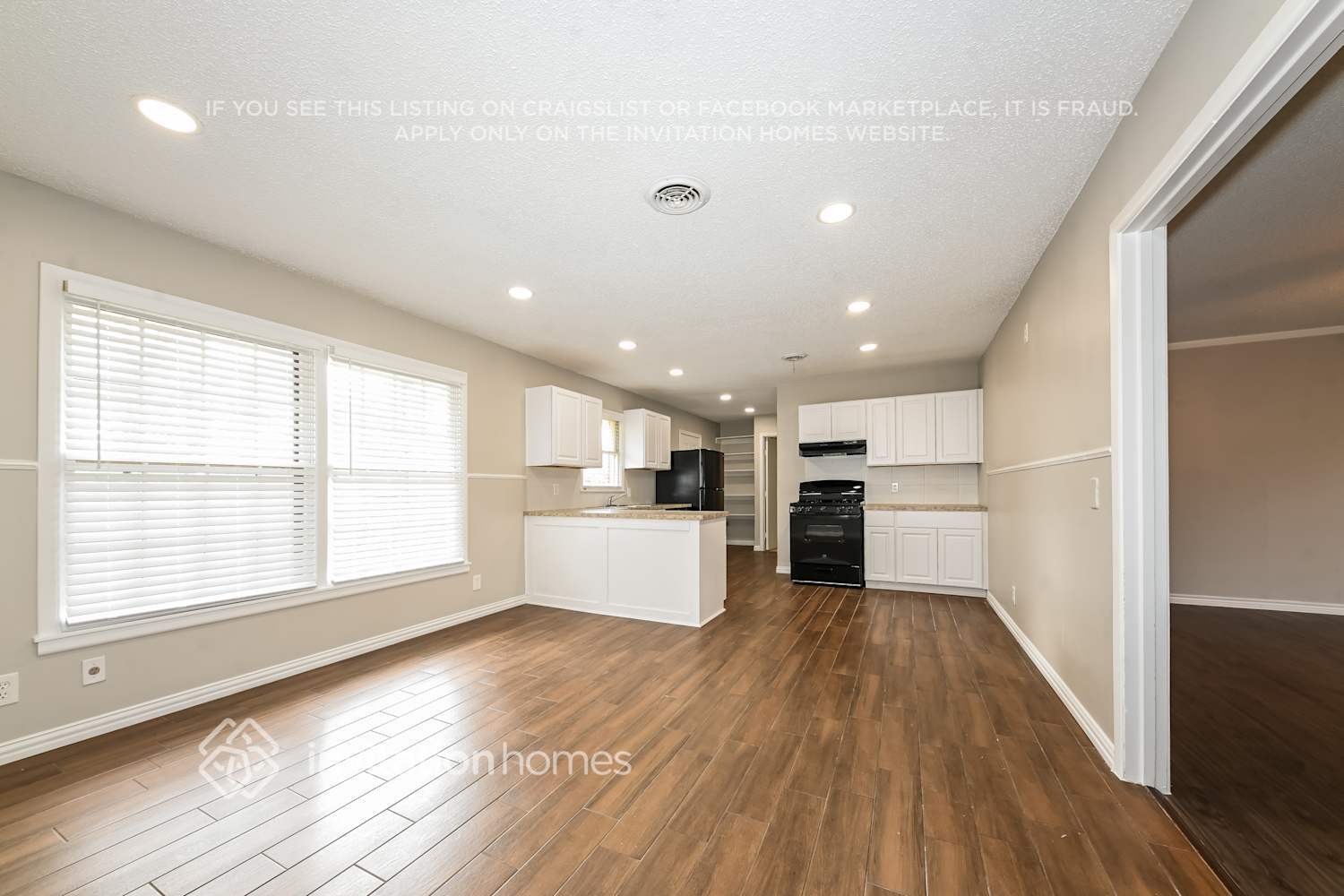Building Photo - 1222 McDonald Dr