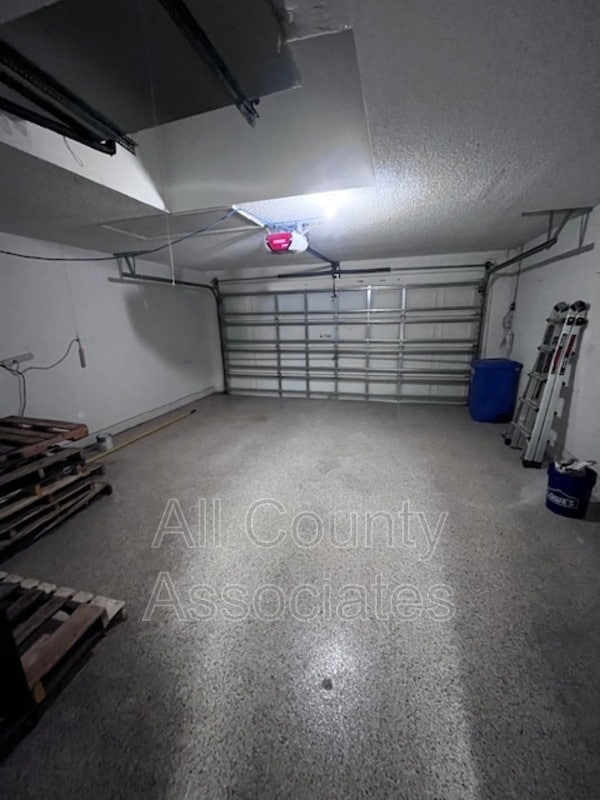 Building Photo - 6221 Misty Meadow Loop